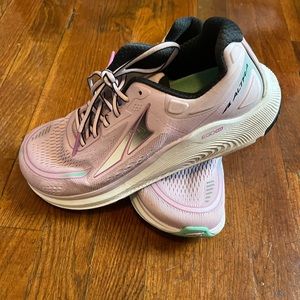 Altra Paradigm Size 10.5